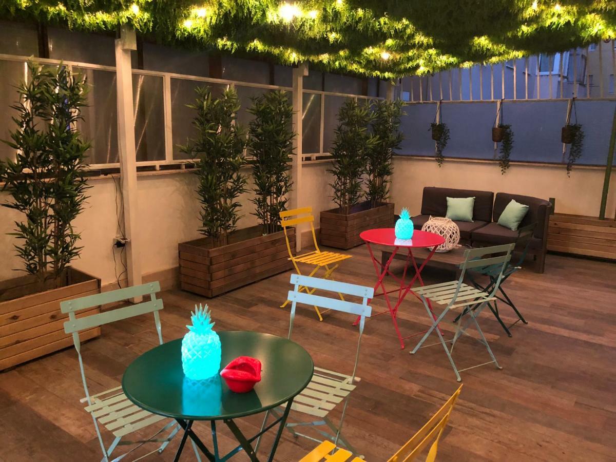 Hôtel La Terrazza Di Giulia à Ostie Extérieur photo