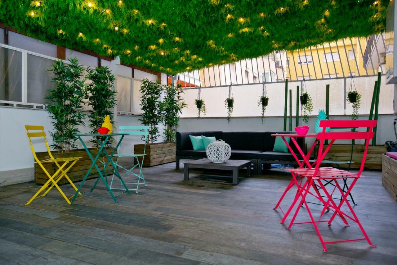 Hôtel La Terrazza Di Giulia à Ostie Extérieur photo